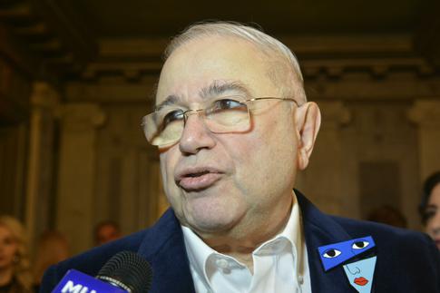 Евгений Петросян прокомментировал новости о своей госпитализации и похоронах