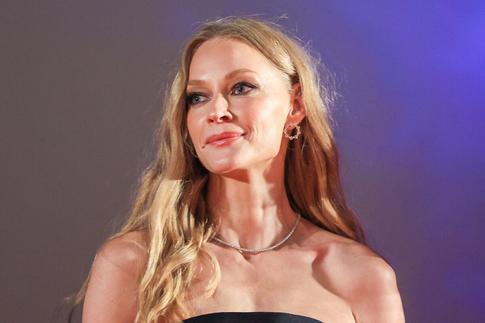 В стиле Умы Турман: Светлана Ходченкова примерила роковой образ