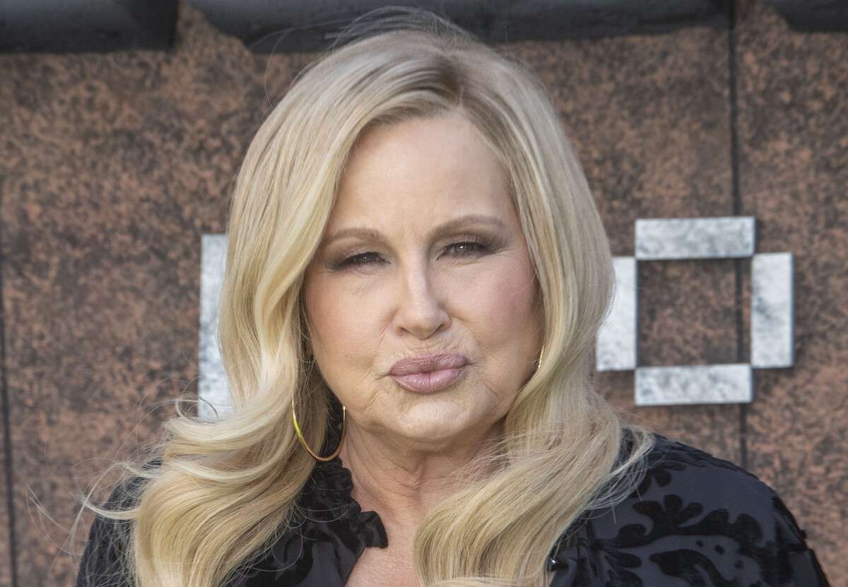 Дженнифер Кулидж