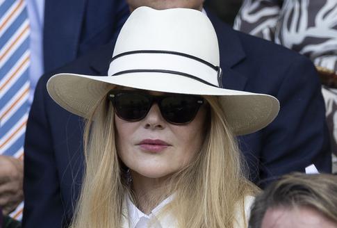 Подавшая на развод Кидман заручилась поддержкой сестры