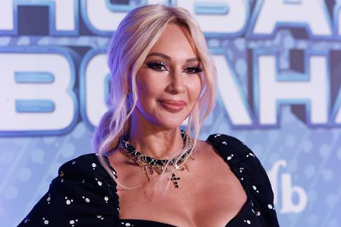 «Класс!»: Лера Кудрявцева проводила 7-летнюю дочь в школу