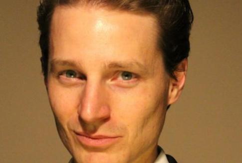 Актер Эрнест Хайнц, известный по «Клану Сопрано», выстрелил женщине в лицо во время ДТП