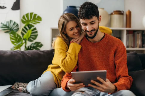 Одиночество в сети: почему соцсети вредят вашей сексуальной жизни