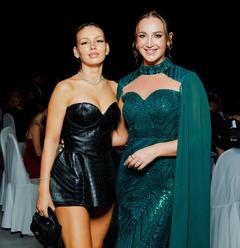 Цвет музыкальной индустрии на гала-ужине: Бузова, Седокова, Свиридова, Лорак, Круг