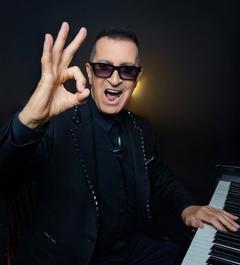 "У моей - юбилей": Александр Буйнов поздравил жену. Семейный альбом