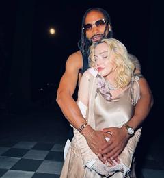 67-летняя Мадонна готовится к свадьбе: фото звезды и ее 29-летнего избранника