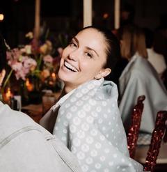 Скоро мама: Муцениеце подтвердила третью беременность