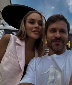 49-летний Деревянко впервые женился: кадры церемонии