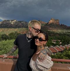 Деми Ловато вышла замуж: фото певицы и ее избранника