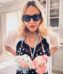 "Отличная работа, папа!": Мадонна поздравила отца с днем рождения