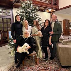 Как Ротару, Шойгу, Пугачева, Охлобыстин и другие звезды отметили Новый год