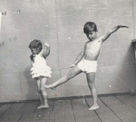 В доме отдыха в Серебряном Бору Марис Лиепа снимал первые хореографические па своих детей.
