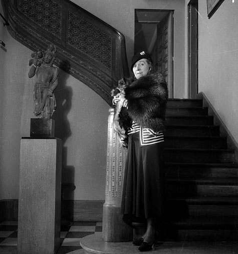 Дом Lanvin, который «построила» кутюрье Жанна Ланвен, процветает и по сей день.