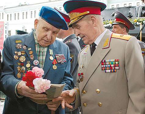 Сейчас в столице проживает 47 тысяч ветеранов Великой Отечественной.