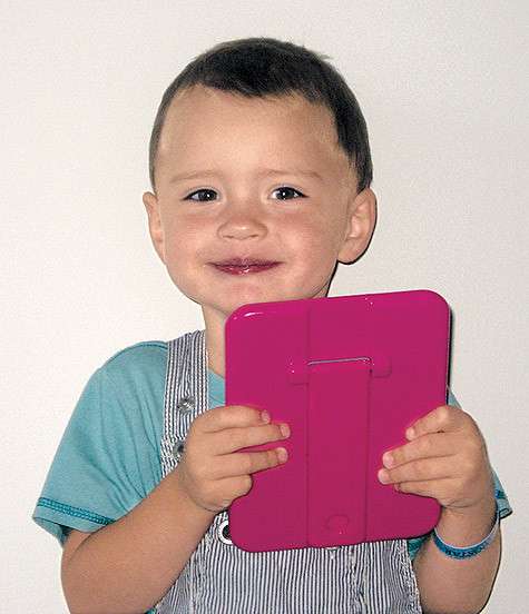 Сын Маринина Артемий по характеру пошел в маму. Такой же спокойный и уравновешенный. А вот сам Максим признается, что бывает нетерпелив.