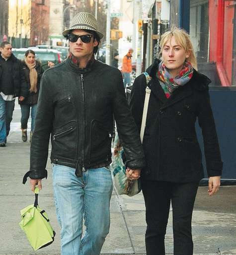 В декабре 2006 года Йен Сомерхолдер начал встречаться с Меган Олд. И вроде бы пара не объявляла о своем разрыве...