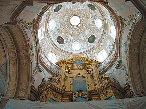 О том, кто был архитектором уникального храма, остается лишь гадать. Фото: Александр Добровольский.