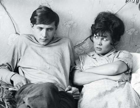 В 1969 году критика отметила работу Люсьены Ивановны в картине «Мама вышла замуж». Зина Голубева стала единственной главной ролью в карьере актрисы.