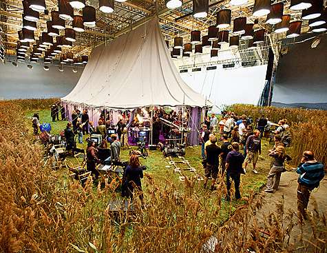 Дэниел Рэдклифф, несмотря на свою благообразную внешность «ботаника», на самом деле попортил немало крови всей съемочной группе!