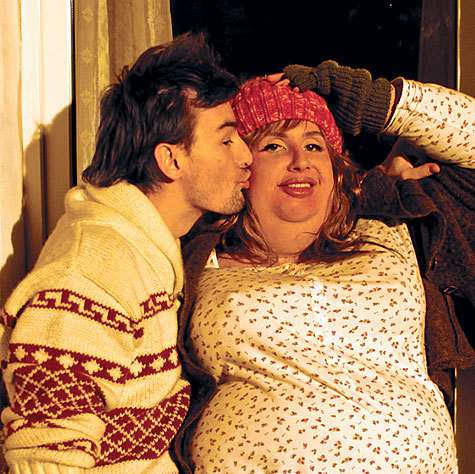 В 2009 году Светлана сняла клип «Жить легко!», который удивил не только поклонников, но и коллег по цеху. В нем певица предстала постоянно жующей 98-килограммовой теткой.