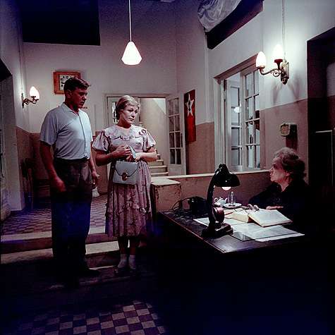 Фраза ее героини: «Общежитие слушает!» в фильме «Москва слезам не верит» вызывала смех.