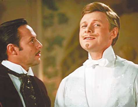 Кадр из к/ф Летучая мышь, с братом В. Соломиным.