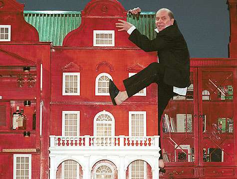 Предпремьерный показ спектакля «Труп на теннисном корте».