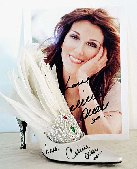 Селин Дион приходит в возбуждение от одного вида красивой обуви.