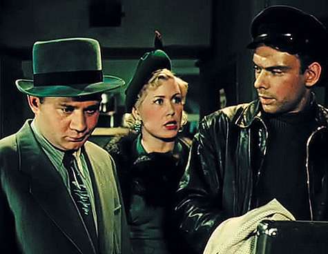 В этой картине первую свою большую роль сыграл Евгений Леонов. По воспоминаниям артиста, обстановка на площадке была очень теплая, дружеская и творческая: «...хотелось сделать больше, чем ты умеешь».