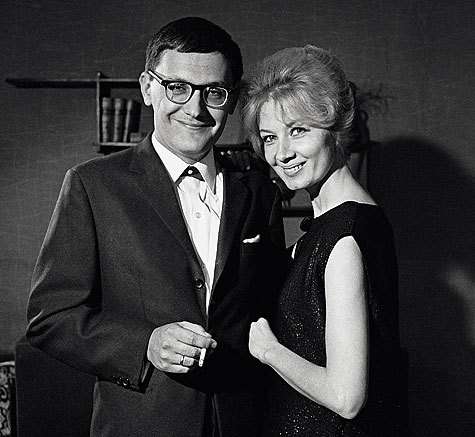 Драматург Владимир Валуцкий и Алла Демидова вместе уже более полувека. Драматург Владимир Валуцкий и Алла Демидова вместе уже более полувека.