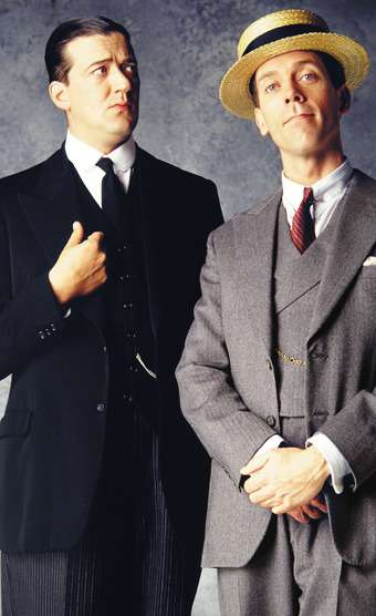 До «Доктора Хауса» Хью Лори снялся еще в одном очень успешном сериале «Дживс и Вустер». Эта комедия снята по мотивам романов П.Г.Вудхауза о молодом английском аристократе Бертраме (Берти) Вустере и его камердинере Реджинальде Дживсе. Партнером Хью по сери