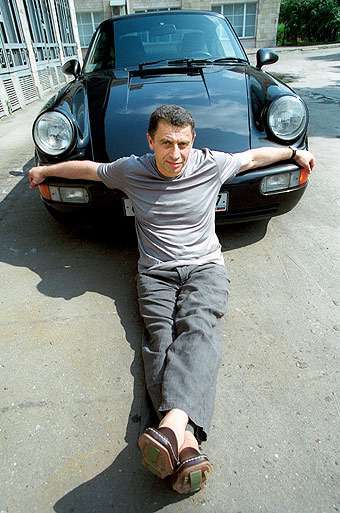 Загородный дом был любимым местом отдыха всей семьи.