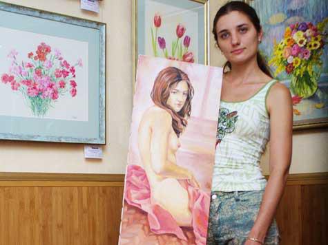 Cама себе натурщица