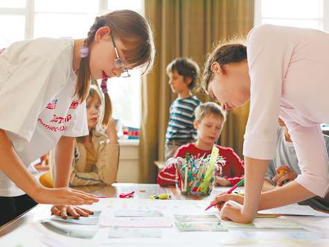 Новый мэр поставил задачу в 2011-м охватить летним отдыхом больше детей, чем в прошлом году.