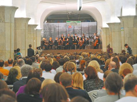 Московское метро отметило день рождения