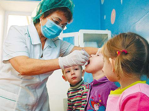 На прививку — пятый класс…