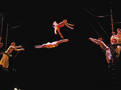 Кортеж для «Дю Солей»