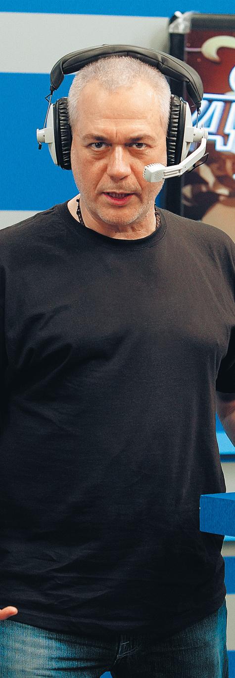 Анкета на бульваре