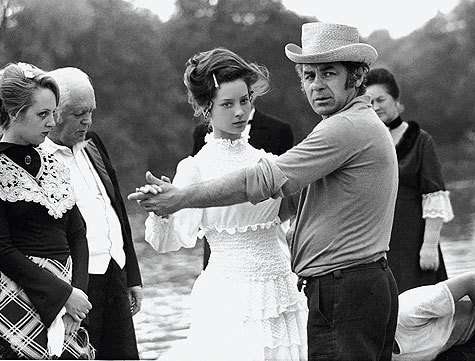 Балерину Галину Беляеву нашла помощница Эмиля Лотяну. Во время работы над «Зверем» режиссер закрутил с девушкой роман, а потом женился на ней. Фото: Игорь Гневашев, Виктор Горячев, РИА «Новости», russian look