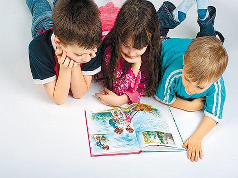 «Мам! — сказал Мышонок. — Дай-ка мне вина!»