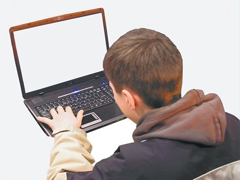 Дружинники выходят в Интернет