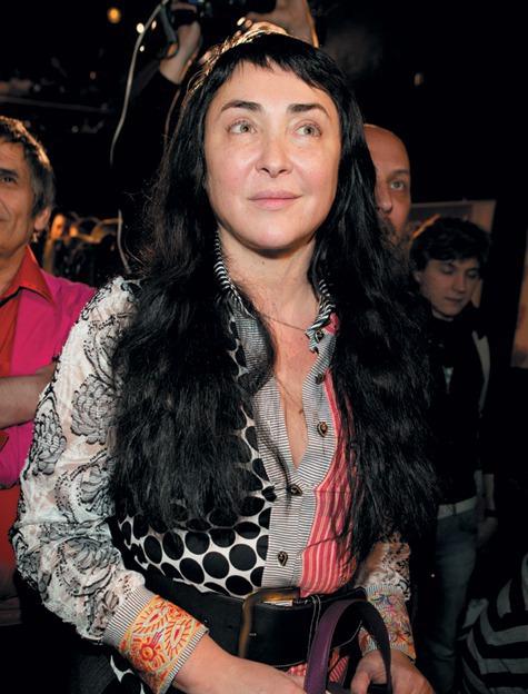 Лолита едва не стала жертвой бандитов