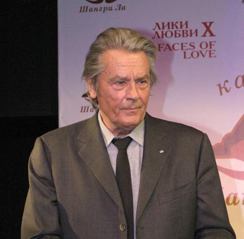 Ален Делон был срочно госпитализирован