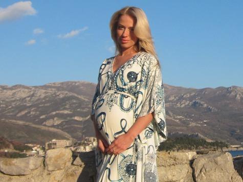 Анна Дубовицкая будет рожать в США