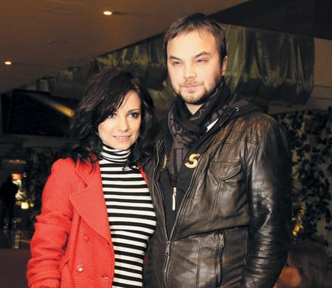 Андрей Чадов бросил Свету Светикову