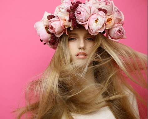 Фото: Сергей Щелухин; ассистент фотографа: Алексей Богатырев; стилист: Лина Дембикова; визажист: Татьяна Пучкова; модель: Yulia V Direct Scouting Center.