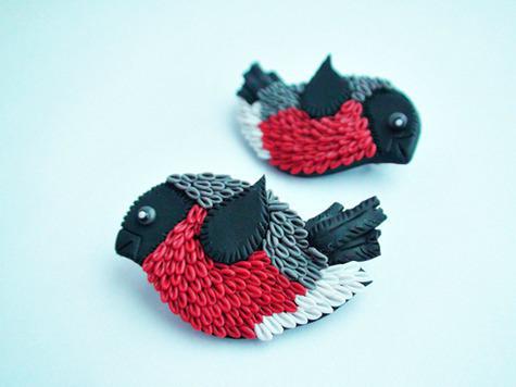 Украшение своими руками: «Снегири-броши»