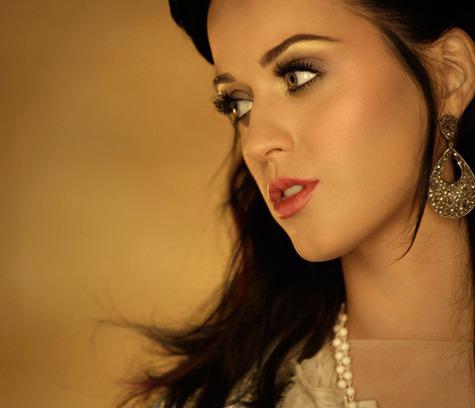 Кэти Перри разоблачит мужа