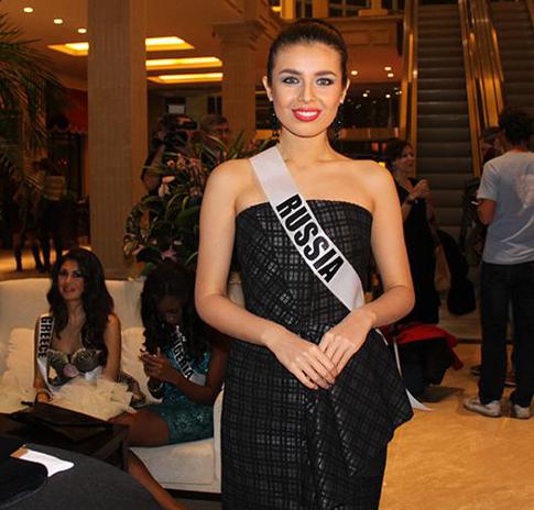 Эльмира Абдразакова оденется в костюм русской княжны