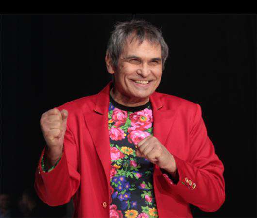 Бари Алибасов.